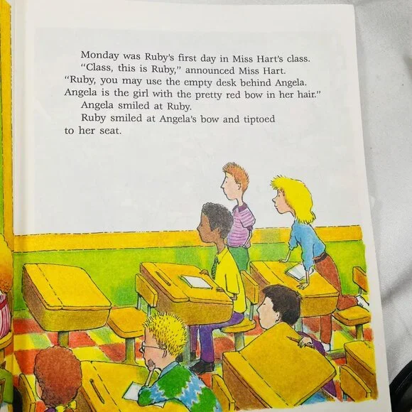 Ruby The Copycat Book & Cassette Set By Peggy Rathmann - Picture 9 of 13